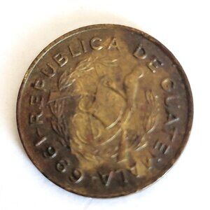 Vintage 1969 Republic of Guatemala one Centavo Coin